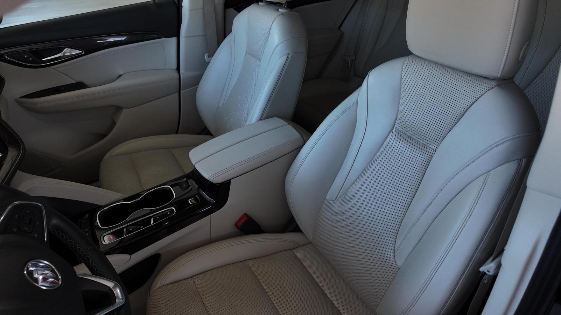 2022 Buick Envision Essense (LRBFZNR46ND) with an 2.0L L4 DOHC 24V TURBO engine, 6A transmission, located at 605 West Oak St., West, TX, 76691, (254) 826-5852, 31.803682, -97.097832- Photo#8