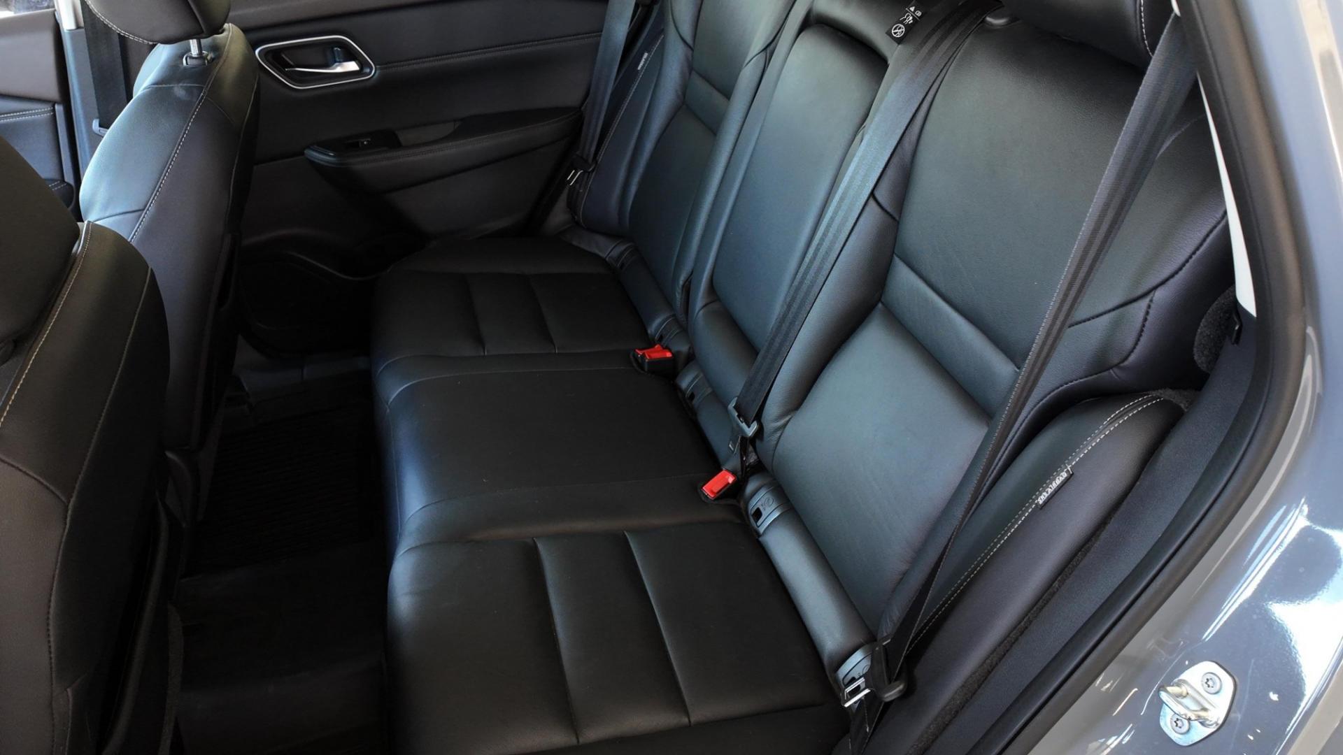 2021 /Charcoal Gray Nissan Rogue SL (5N1AT3CA0MC) with an 2.5L L4 DOHC 16V engine, Continuously Variable Transmission transmission, located at 605 West Oak St., West, TX, 76691, (254) 826-5852, 31.803682, -97.097832 - Photo#9