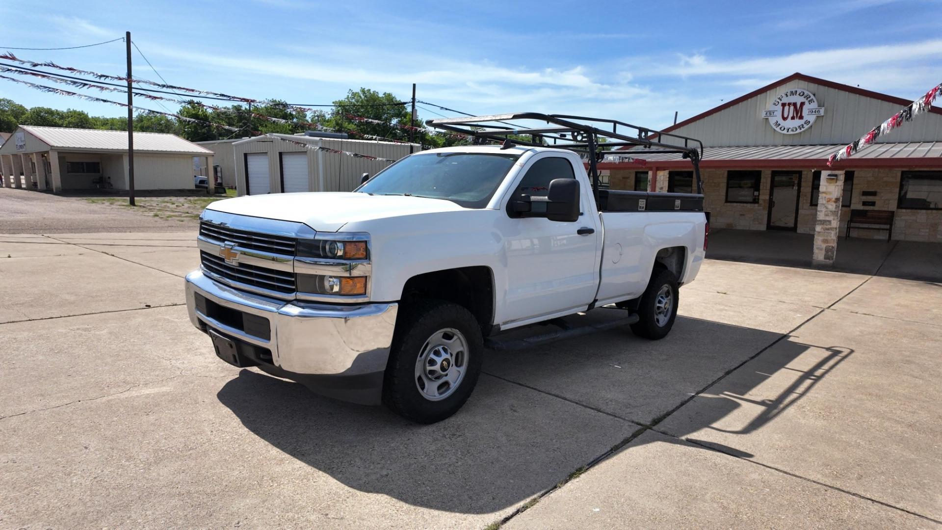 2016 Chev Silv Work Truck Long Box 2WD (1GC0CUEG4GZ) with an 6.0L V8 OHV 16V FFV engine, 6A transmission, located at 605 West Oak St., West, TX, 76691, (254) 826-5852, 31.803682, -97.097832 - Photo#1