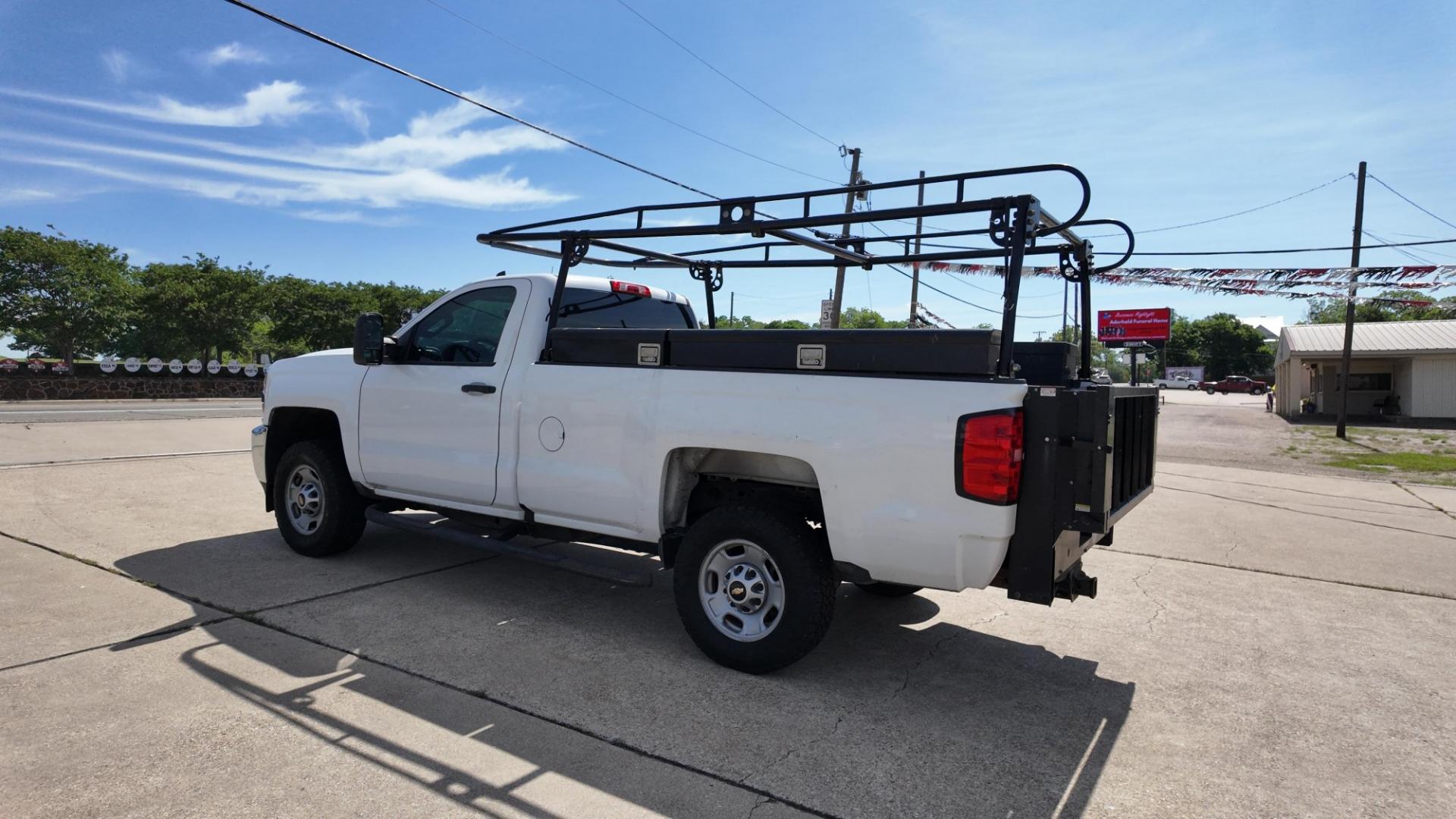 2016 Chev Silv Work Truck Long Box 2WD (1GC0CUEG4GZ) with an 6.0L V8 OHV 16V FFV engine, 6A transmission, located at 605 West Oak St., West, TX, 76691, (254) 826-5852, 31.803682, -97.097832 - Photo#2