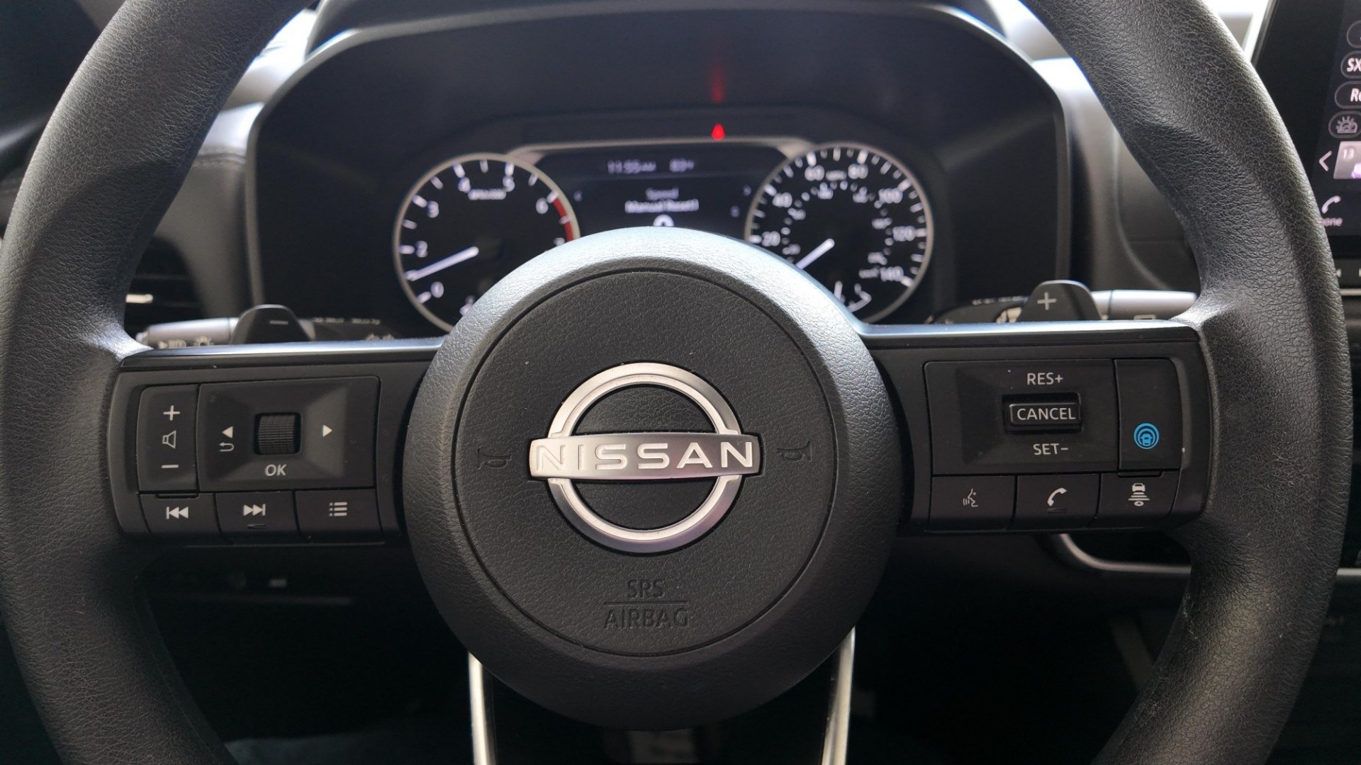 2024 /Light Gray Charcoal Nissan Rogue SV (5N1BT3BA6RC) with an 2.5L L4 DOHC 16V engine, Continuously Variable Transmission transmission, located at 605 West Oak St., West, TX, 76691, (254) 826-5852, 31.803682, -97.097832 - Photo#14