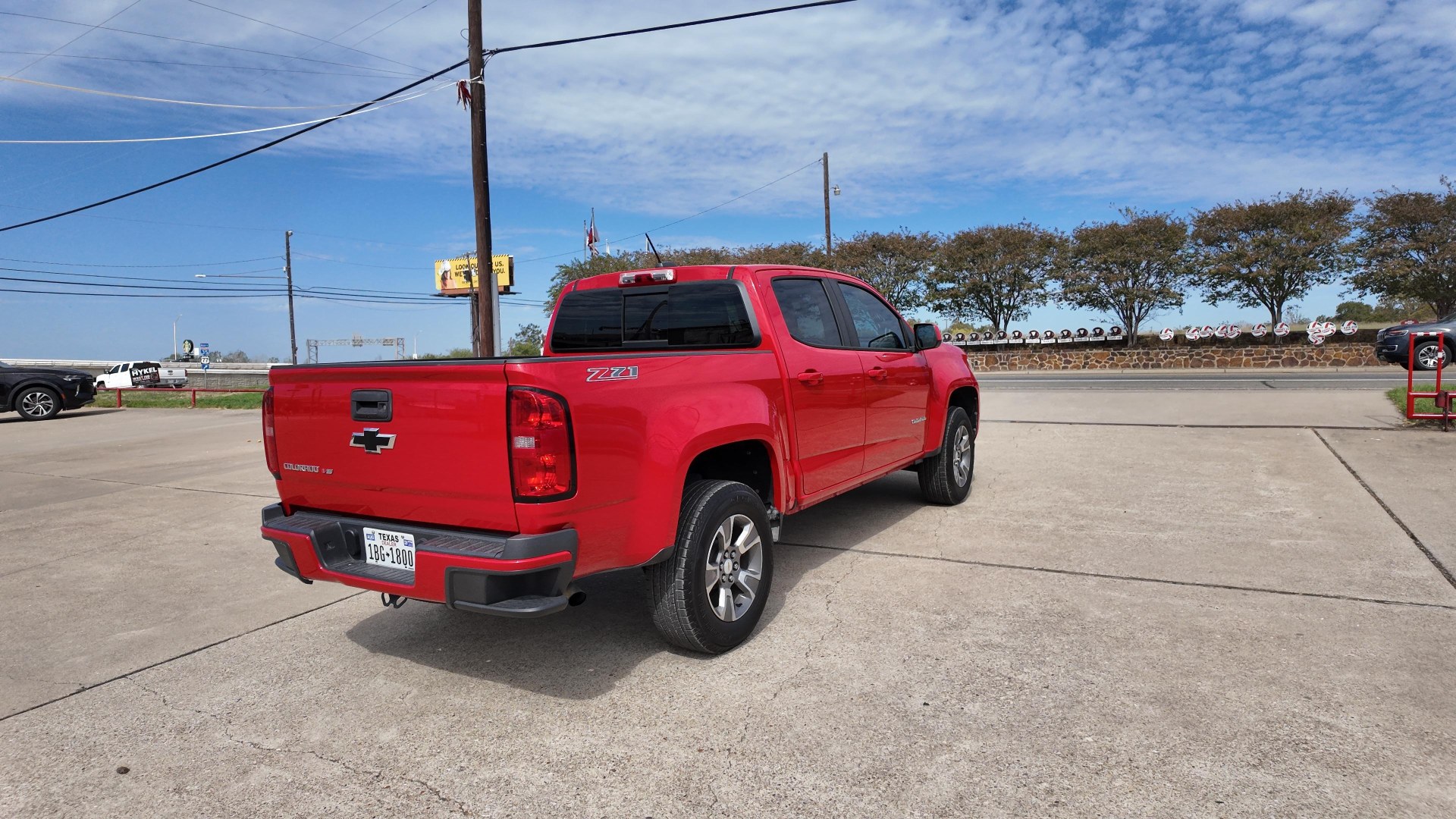 2018 /Jet Black, leather Jet Black, leatherette/cloth Chevrolet Colorado Z71 Crew Cab 2WD Short Box (1GCGSDEN8J1) with an 3.6L V6 DOHC 24V GAS engine, 6-Speed Automatic transmission, located at 605 West Oak St., West, TX, 76691, (254) 826-5852, 31.803682, -97.097832- Photo#3