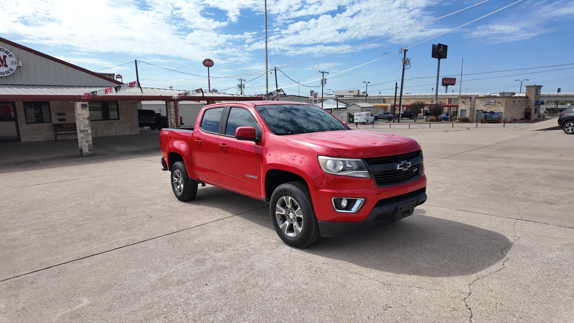 2018 /Jet Black, leather Jet Black, leatherette/cloth Chevrolet Colorado Z71 Crew Cab 2WD Short Box (1GCGSDEN8J1) with an 3.6L V6 DOHC 24V GAS engine, 6-Speed Automatic transmission, located at 605 West Oak St., West, TX, 76691, (254) 826-5852, 31.803682, -97.097832- Photo#4