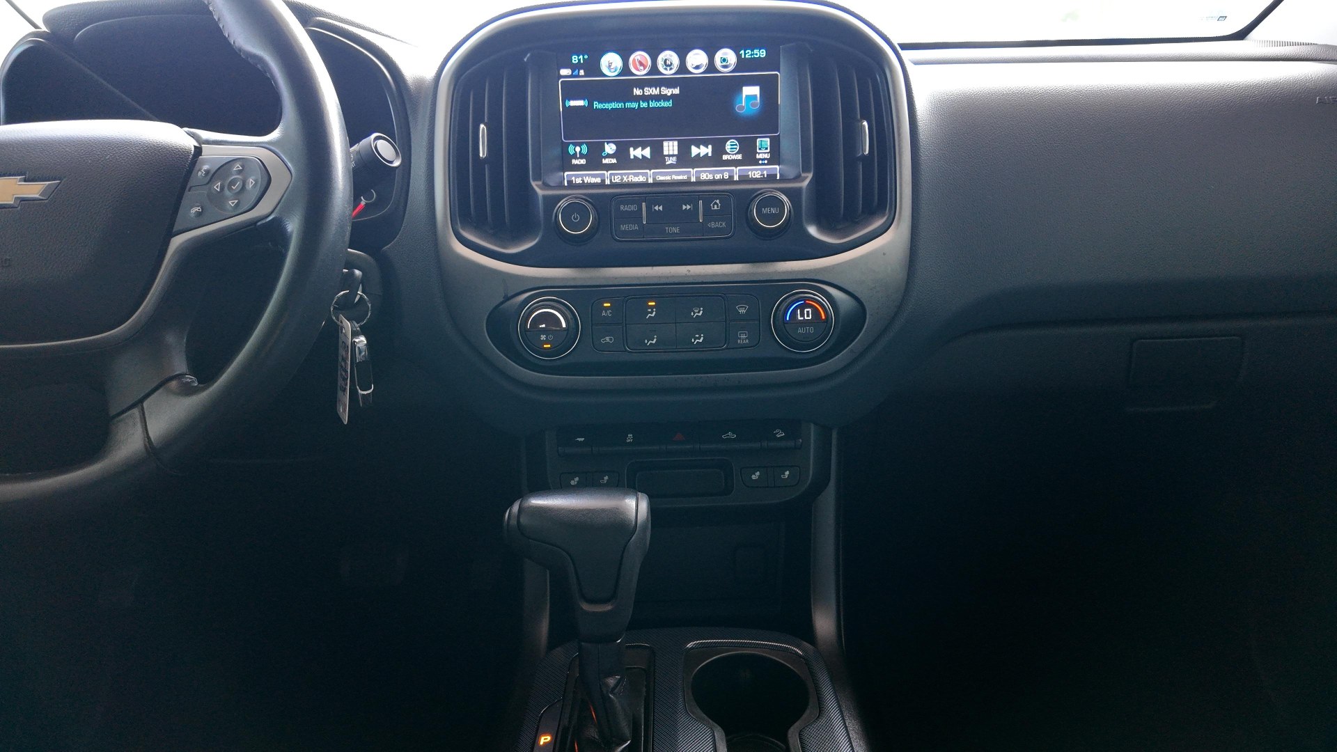 2018 /Jet Black, leather Jet Black, leatherette/cloth Chevrolet Colorado Z71 Crew Cab 2WD Short Box (1GCGSDEN8J1) with an 3.6L V6 DOHC 24V GAS engine, 6-Speed Automatic transmission, located at 605 West Oak St., West, TX, 76691, (254) 826-5852, 31.803682, -97.097832- Photo#6